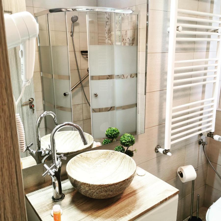 Doftana Apartaments Teşila Zewnętrze zdjęcie