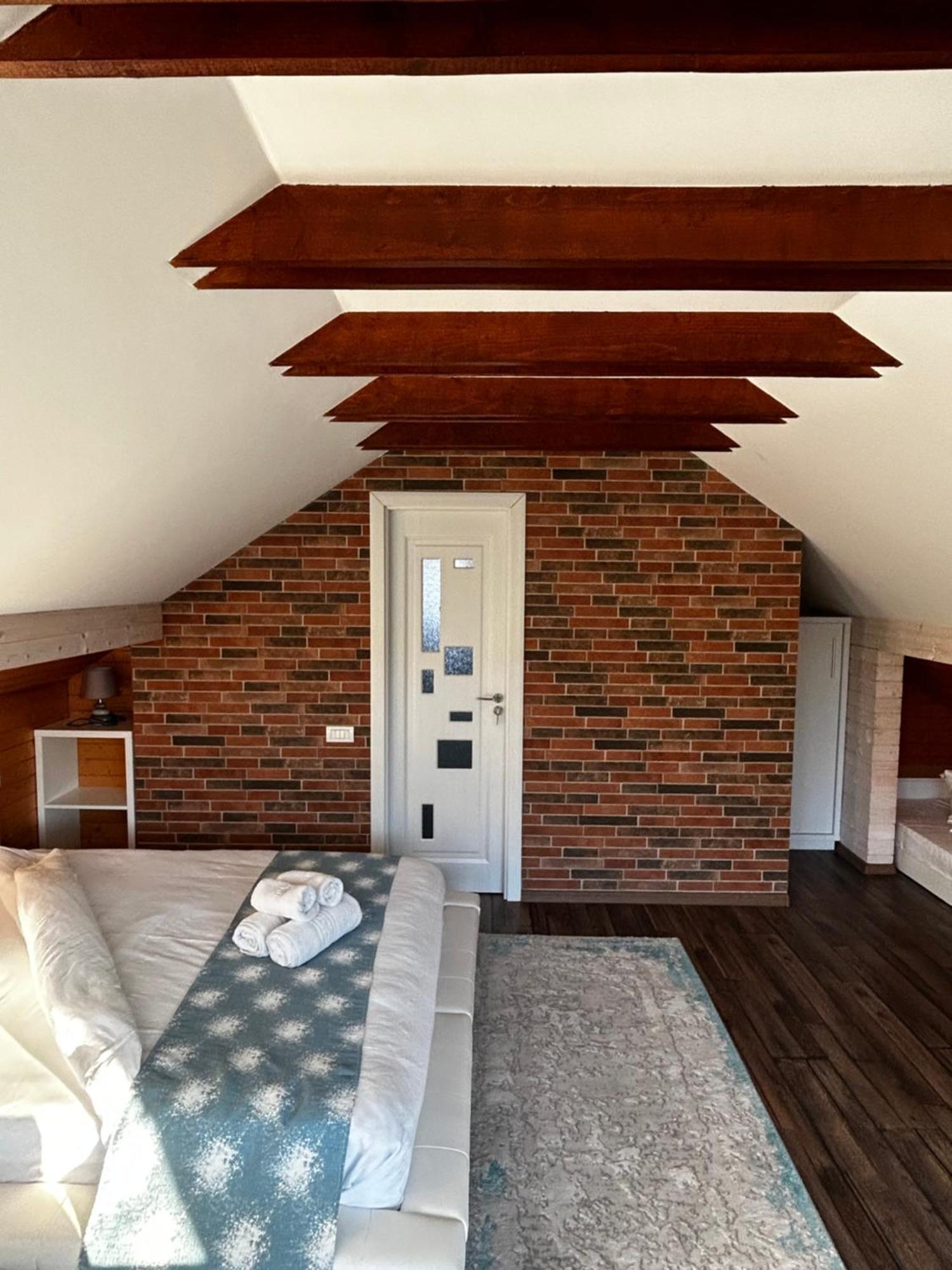 Doftana Apartaments Teşila Zewnętrze zdjęcie